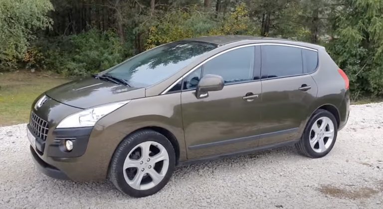 coffre de la peugeot 3008