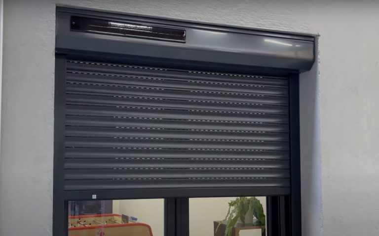 Volet roulant solaire